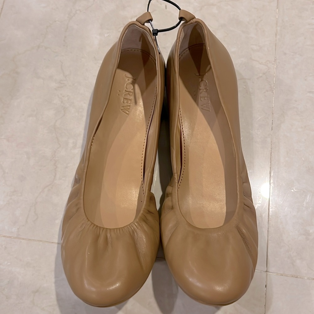 J.Crew Factory Women’s Tan leather ballet flats size 8